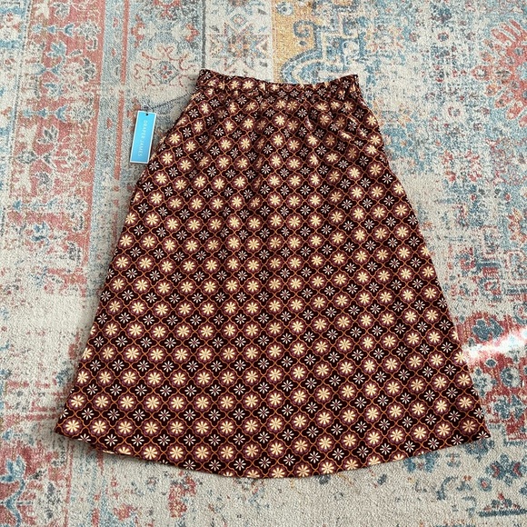 NWT Draper James gold button-front print midi skirt - Picture 5 of 5